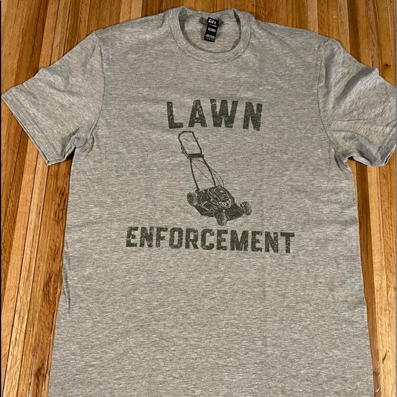 New Super Soft Fun Tee Shirt size Medium - Picture 2 of 5